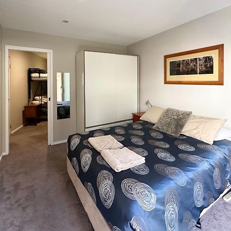 ג'ינדביין Full Circle Apartments מראה חיצוני תמונה